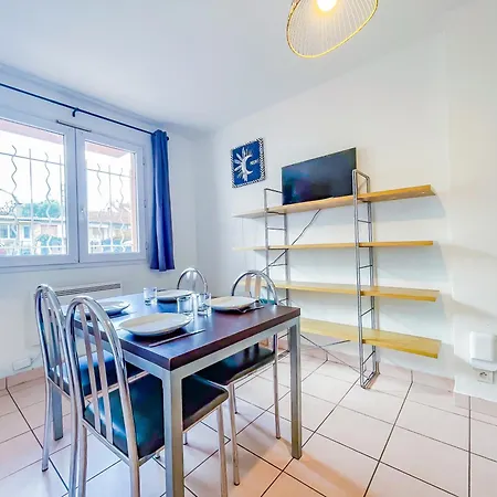 Joli En Rdc Appartement *